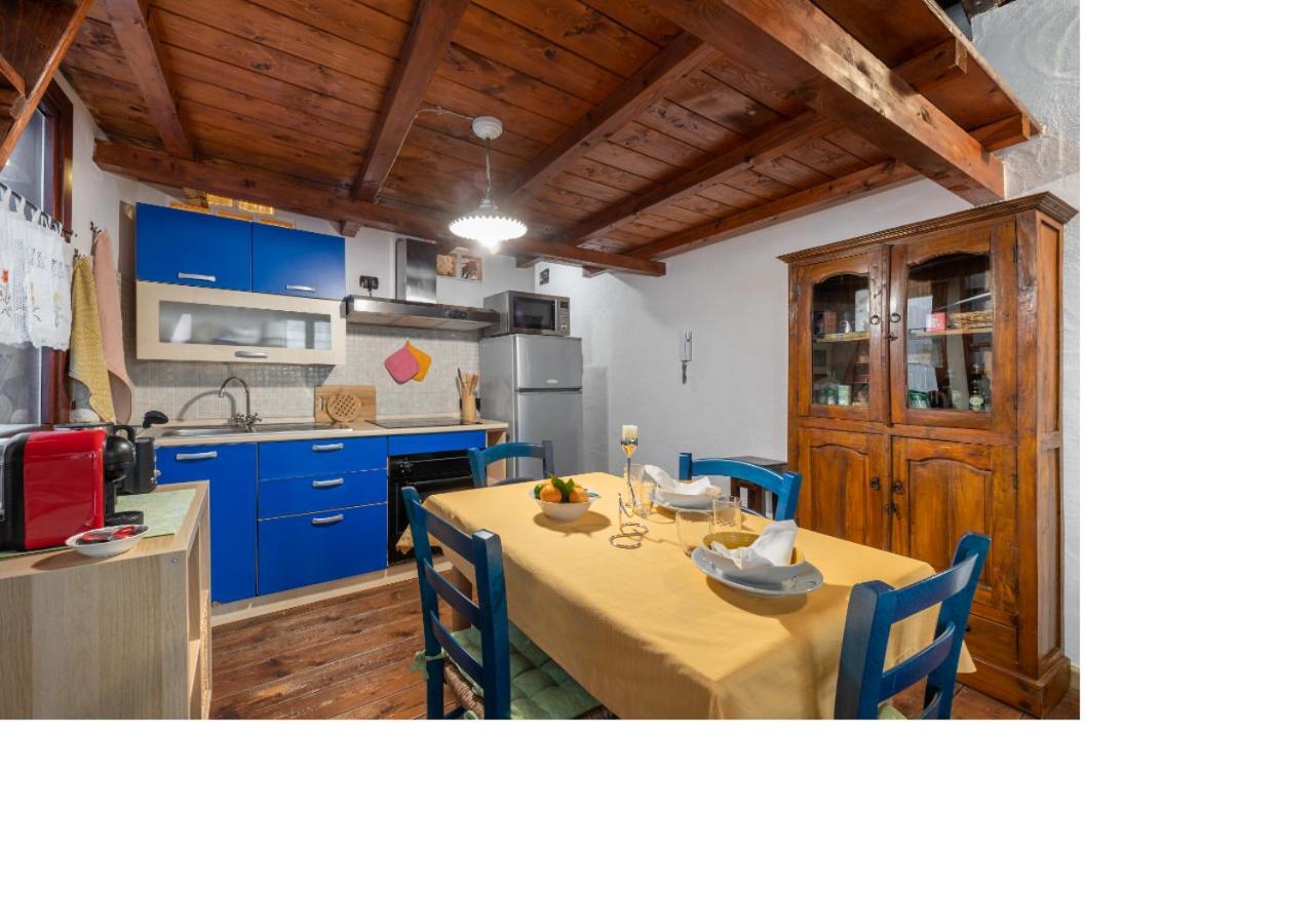 Oldtown Romantic Apartment Cagliari Zewnętrze zdjęcie