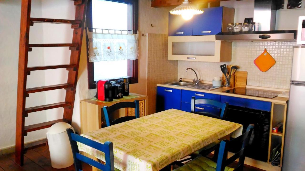 Oldtown Romantic Apartment Cagliari Zewnętrze zdjęcie